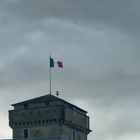 アパート A L'ombre De La Tour ルルド